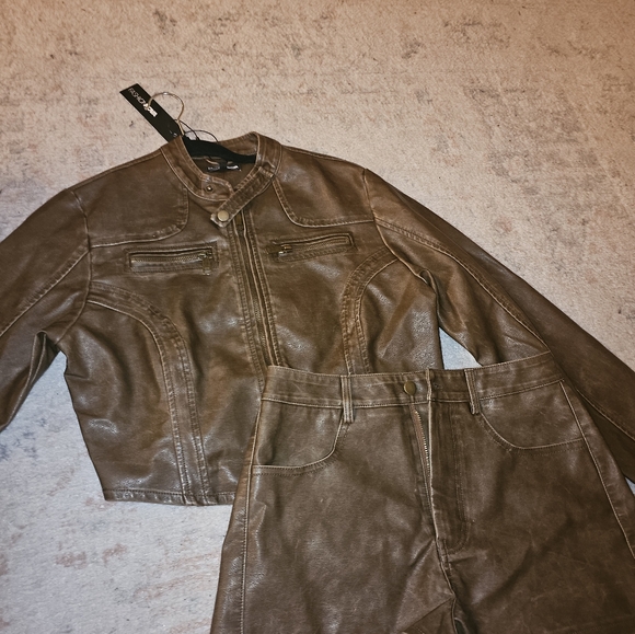 PERFECT LEATHER MATCHING SET. - Picture 4 of 8